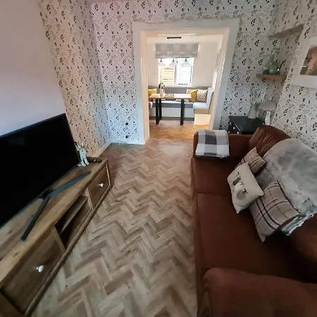 Old Post Office - Hot Tub, Real Fire, Cumbrian Lakes Coastal * St Bees