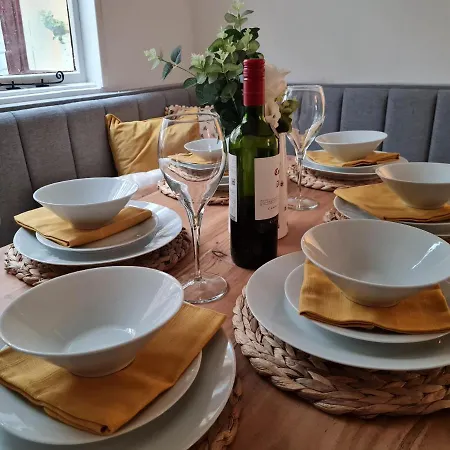 Old Post Office - Hot Tub, Real Fire, Cumbrian Lakes Coastal * St Bees