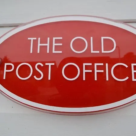 Old Post Office - Hot Tub, Real Fire, Cumbrian Lakes Coastal *