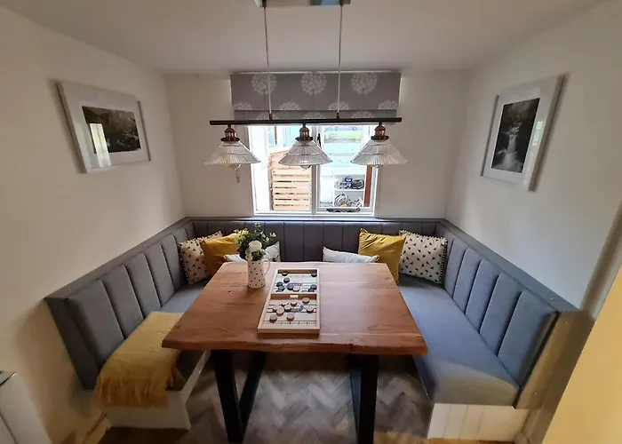 Nyaraló Old Post Office - Hot Tub, Real Fire, Cumbrian Lakes Coastal St Bees