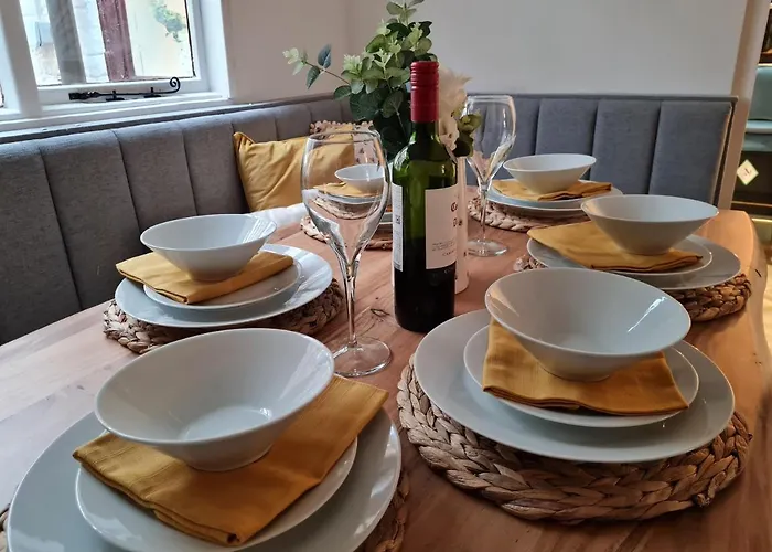 Old Post Office - Hot Tub, Real Fire, Cumbrian Lakes Coastal * St Bees